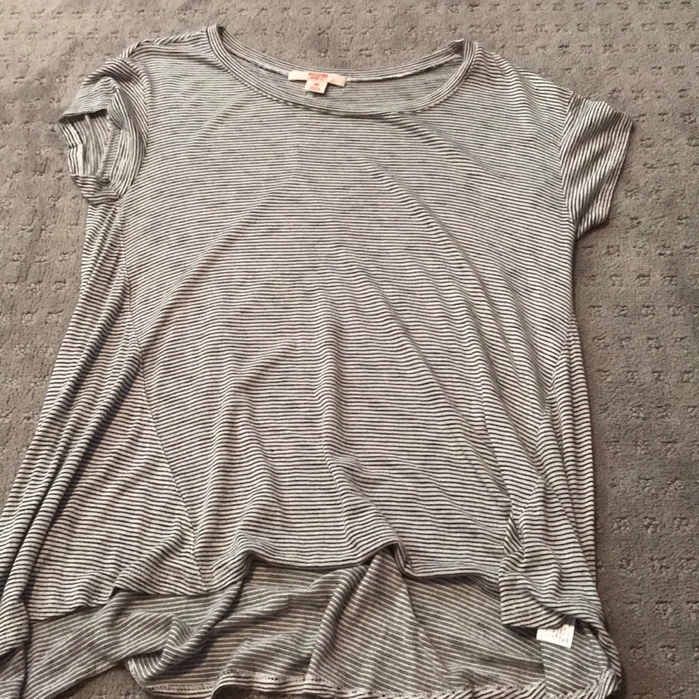 Mossimo shirt